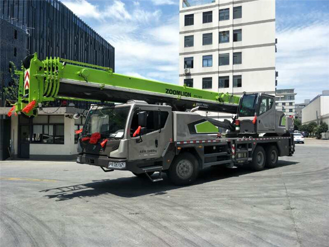 佛山市随车吊师傅告诉你租赁随车吊车如何区分吨位